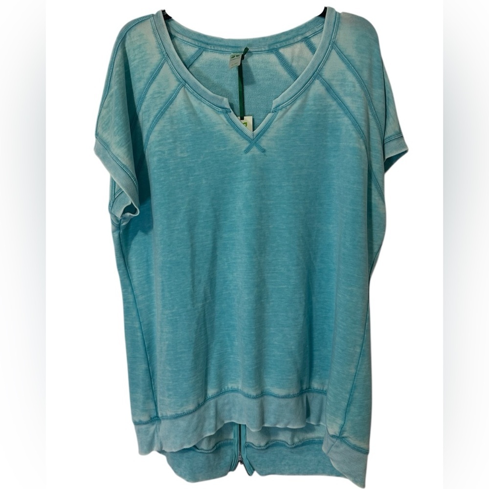 NWT Women's Split Neck T-Shirt
